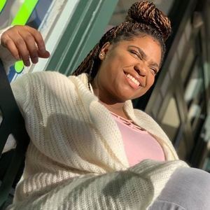 Meet your Posher, Allena